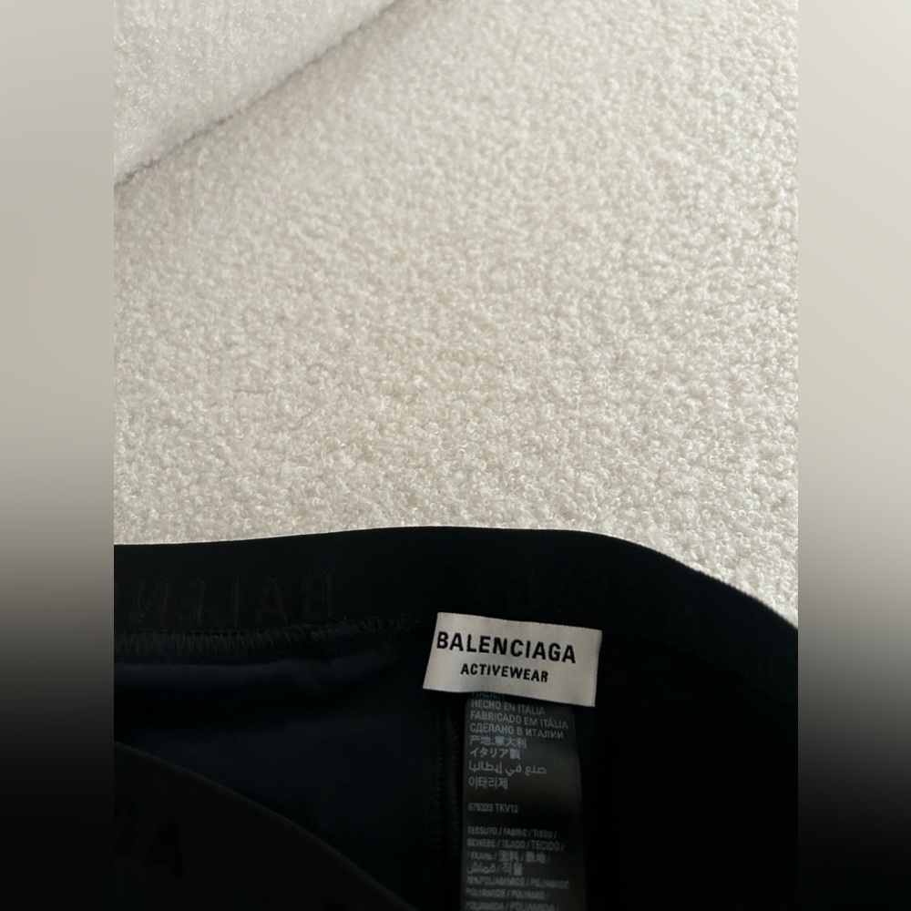 BALENCIAGA - Picture 6 of 6